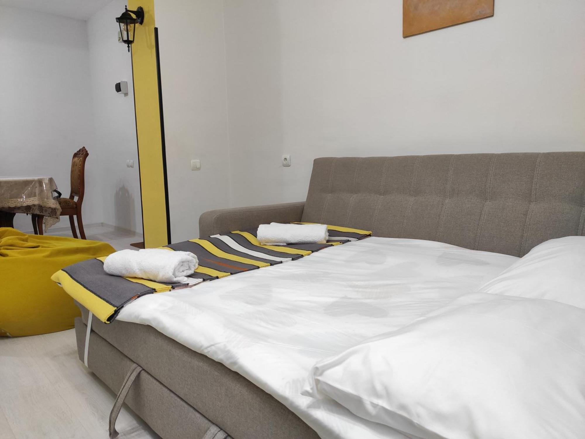 Ners Guest House Гюмри Екстериор снимка